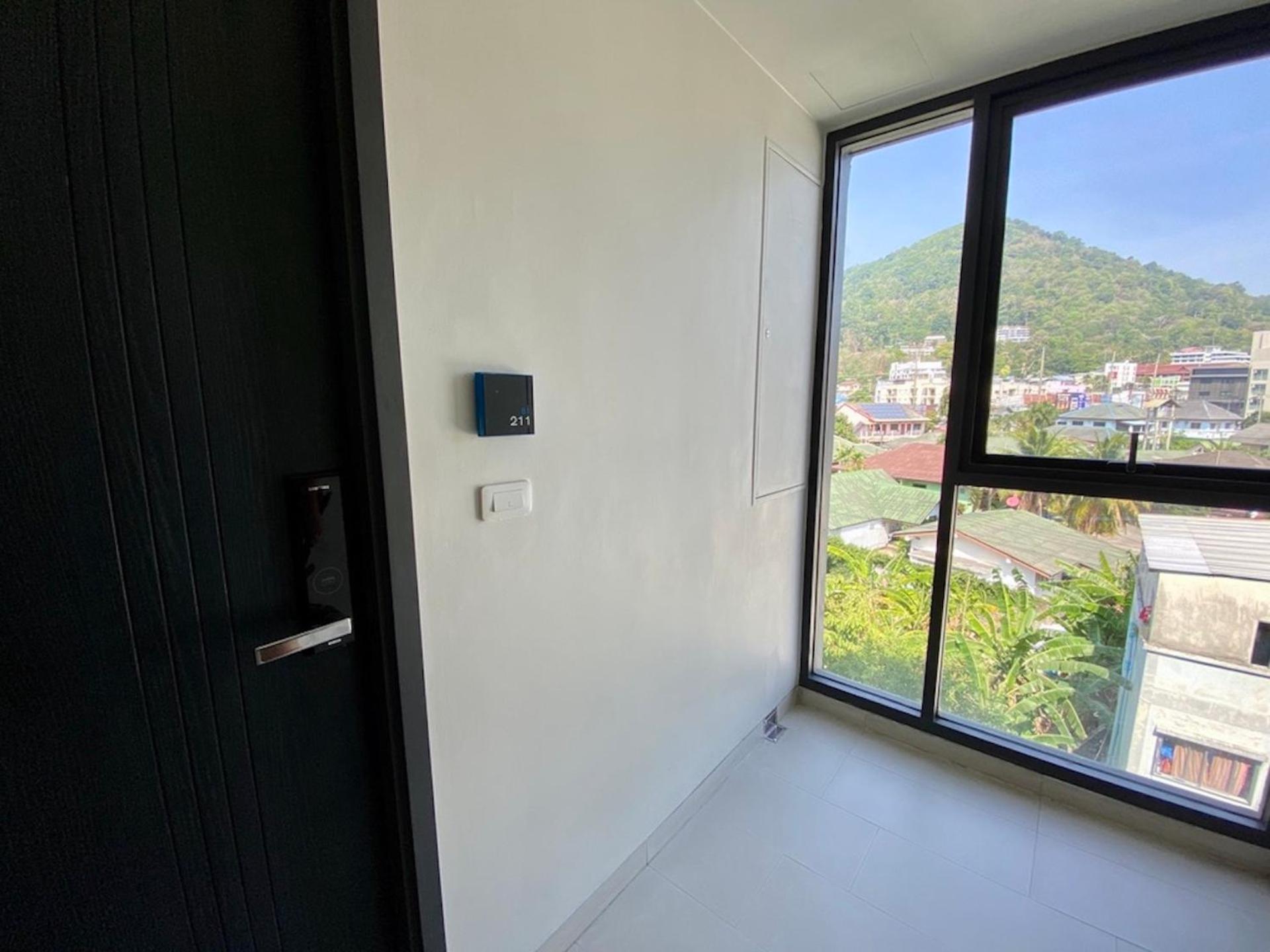 Modern Apartment 211 The Deck At Patong Екстер'єр фото